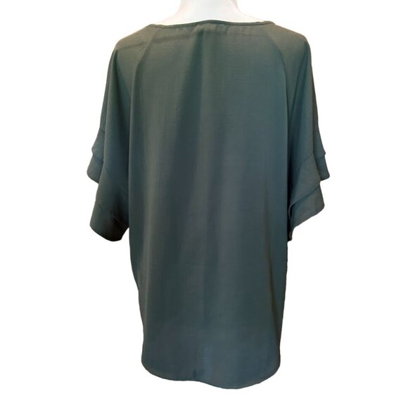 Umgee  Women's Ruffled Sleeve Blouse Medium‎ Green Polyester - Picture 2 of 6